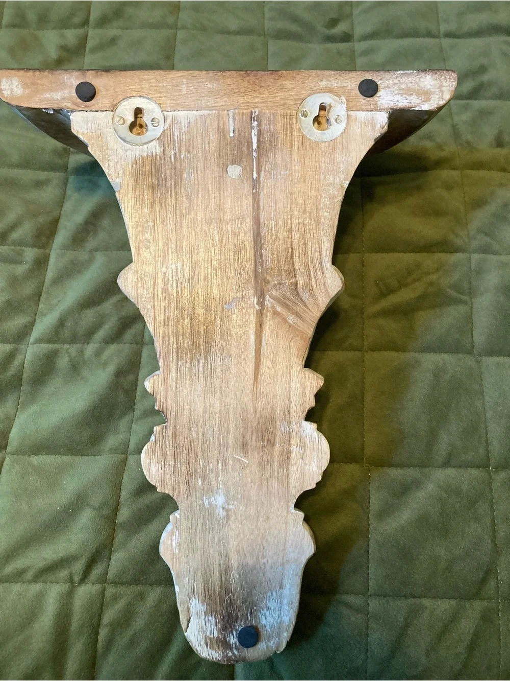 Curio shelf, corbel